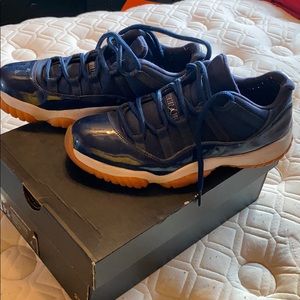 Air jordan 11 retro low